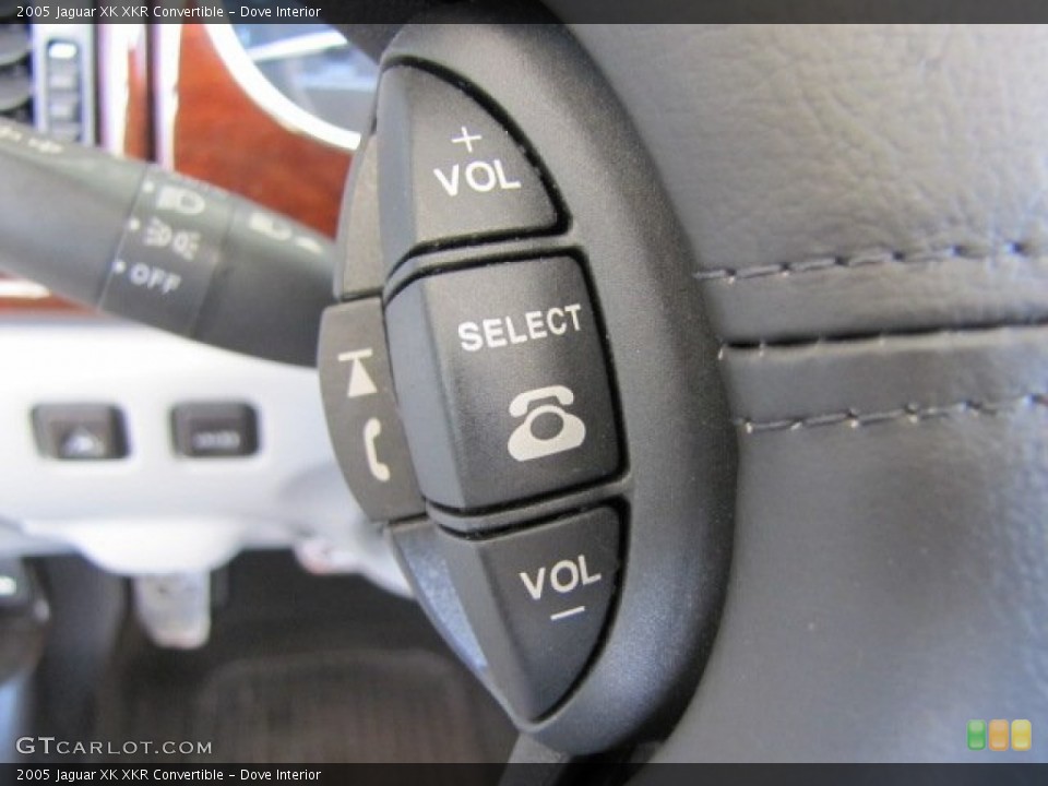 Dove Interior Controls for the 2005 Jaguar XK XKR Convertible #71056454