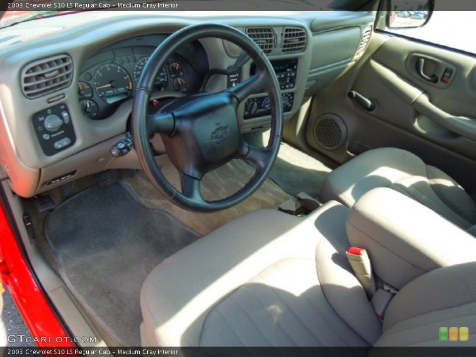 Medium Gray Interior Prime Interior for the 2003 Chevrolet S10 LS Regular Cab #71059337