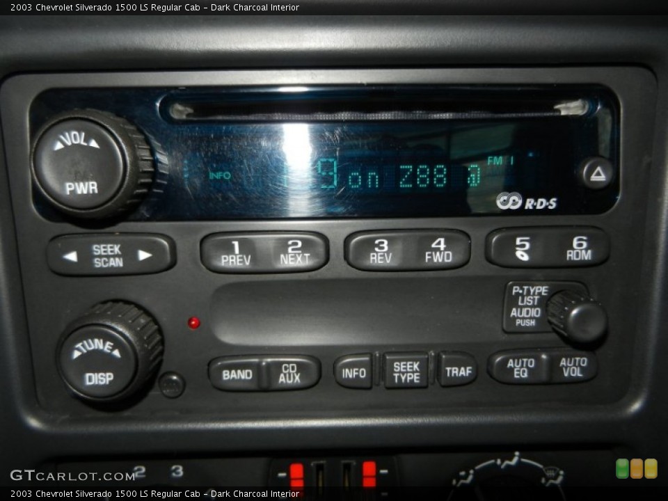 Dark Charcoal Interior Audio System for the 2003 Chevrolet Silverado 1500 LS Regular Cab #71059808