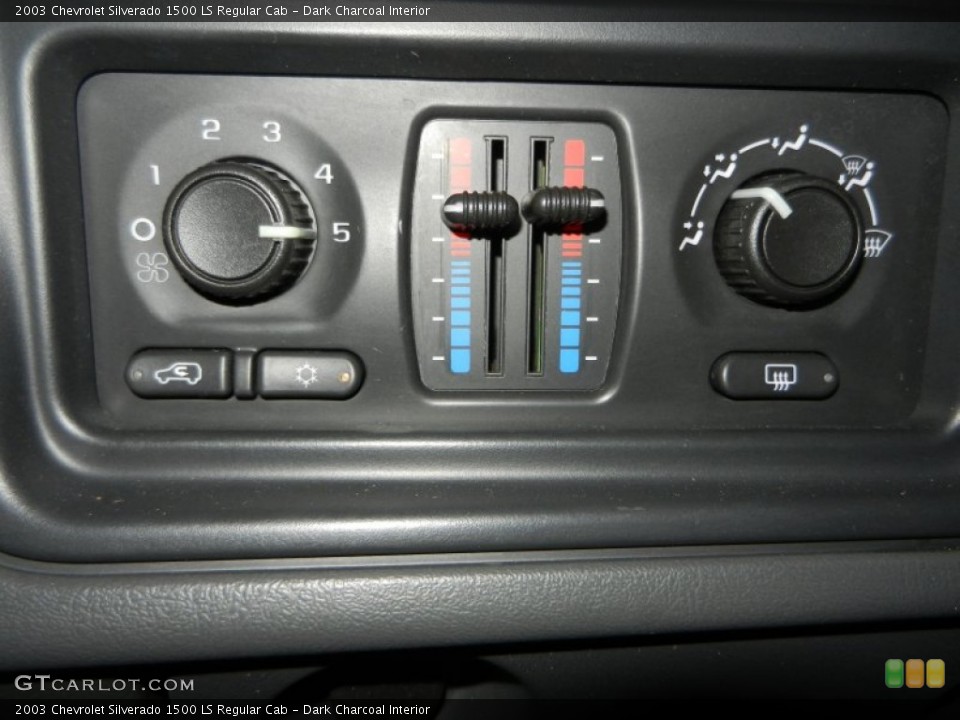 Dark Charcoal Interior Controls for the 2003 Chevrolet Silverado 1500 LS Regular Cab #71059811