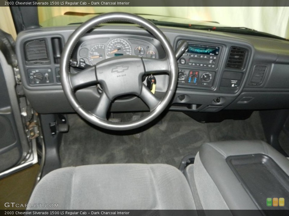 Dark Charcoal Interior Dashboard for the 2003 Chevrolet Silverado 1500 LS Regular Cab #71059820