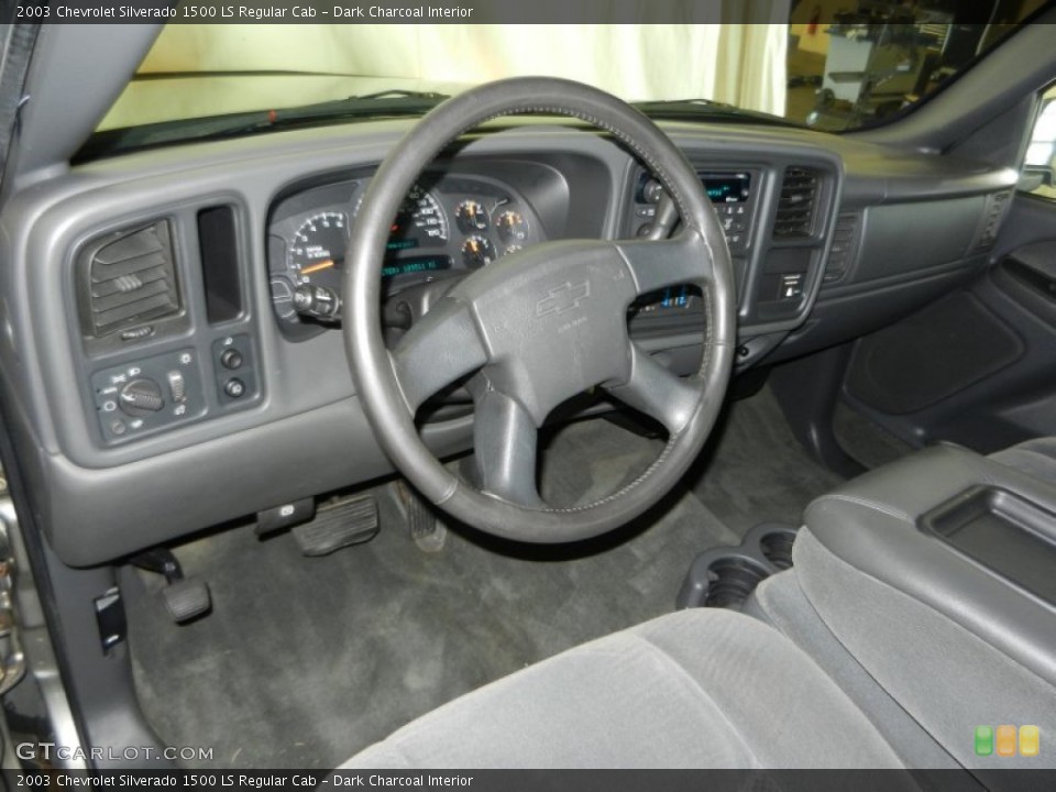 Dark Charcoal Interior Dashboard for the 2003 Chevrolet Silverado 1500 LS Regular Cab #71059823