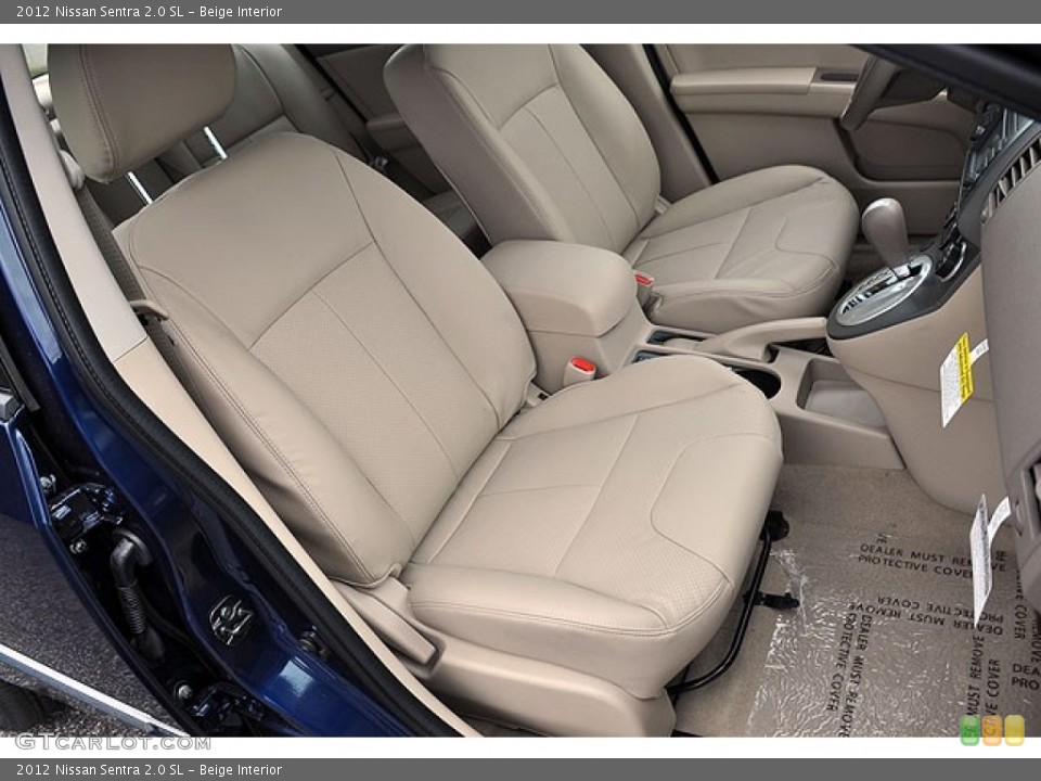 Beige Interior Photo for the 2012 Nissan Sentra 2.0 SL #71064226