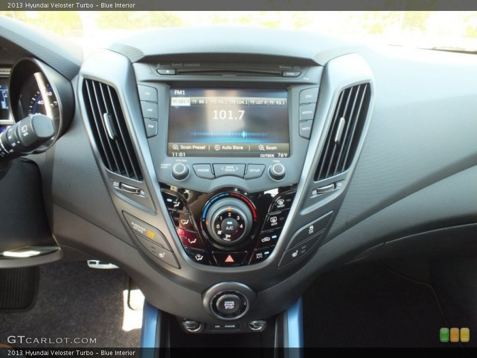 Blue Interior Controls for the 2013 Hyundai Veloster Turbo #71071927