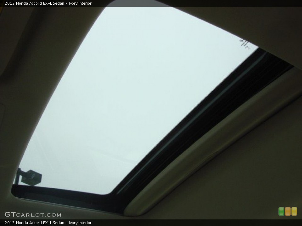 Ivory Interior Sunroof for the 2013 Honda Accord EX-L Sedan #71072119