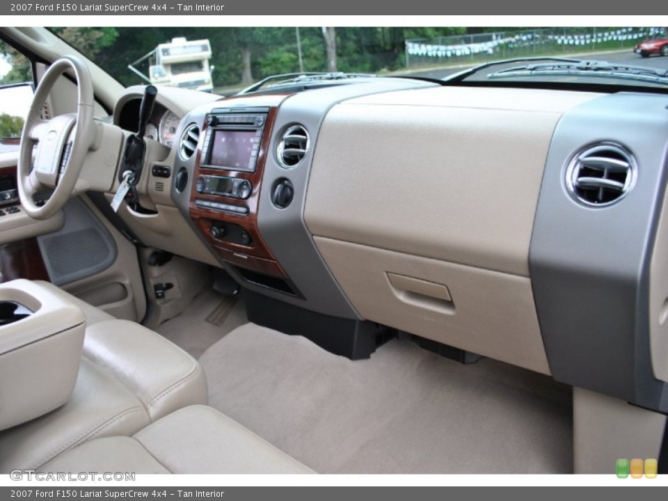 Tan Interior Dashboard for the 2007 Ford F150 Lariat SuperCrew 4x4 #71075455