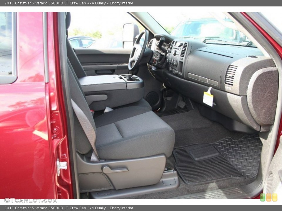 Ebony Interior Photo for the 2013 Chevrolet Silverado 3500HD LT Crew Cab 4x4 Dually #71078509
