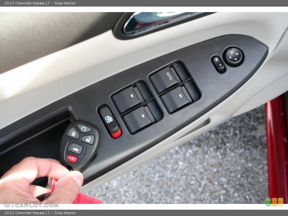Gray Interior Controls for the 2013 Chevrolet Impala LT #71079205