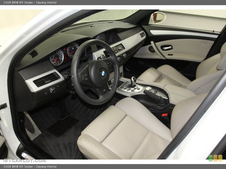 Sepang 2008 BMW M5 Interiors