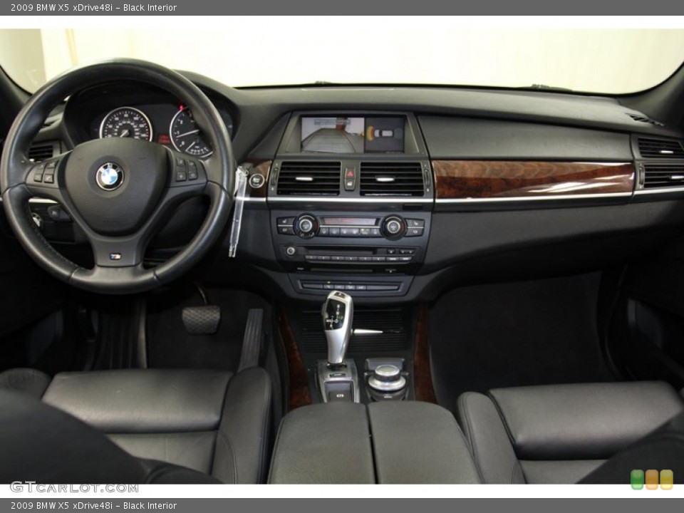 Black Interior Dashboard for the 2009 BMW X5 xDrive48i #71084506