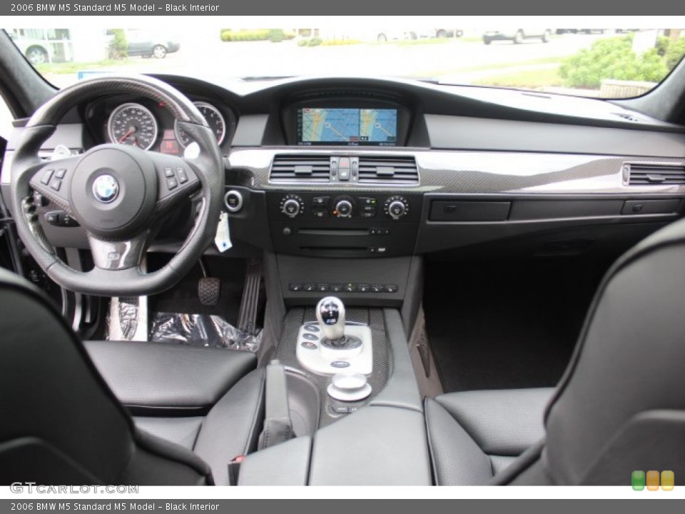 Black Interior Dashboard for the 2006 BMW M5  #71093086
