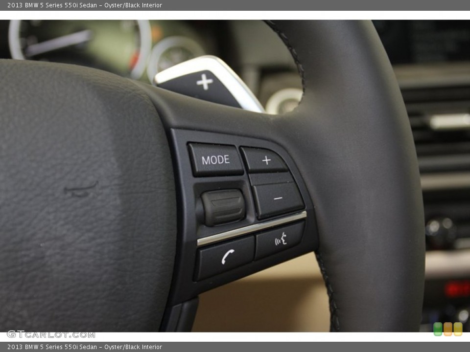 Oyster/Black Interior Controls for the 2013 BMW 5 Series 550i Sedan #71093302