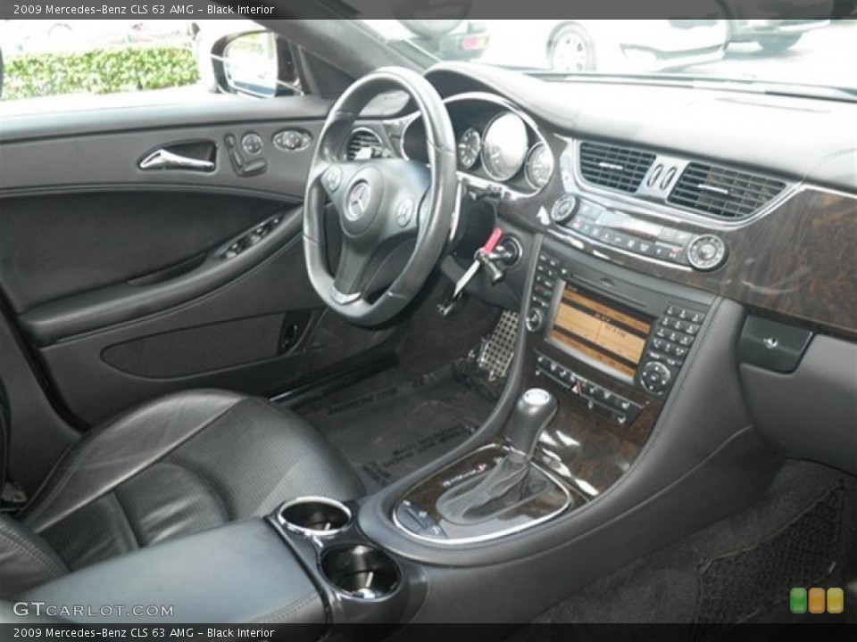 Black Interior Dashboard for the 2009 Mercedes-Benz CLS 63 AMG #71096035