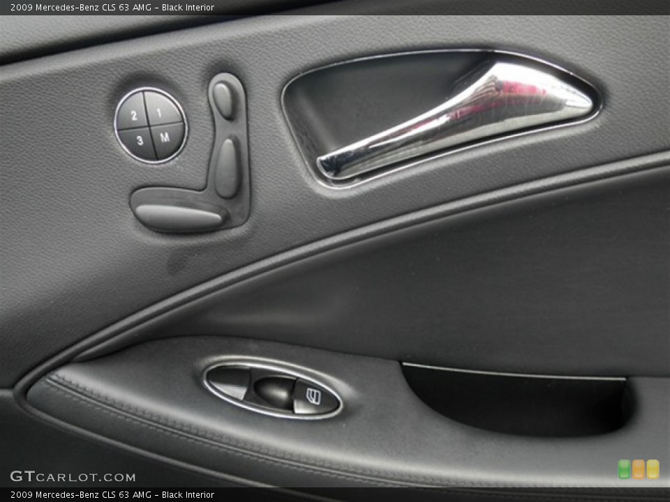 Black Interior Controls for the 2009 Mercedes-Benz CLS 63 AMG #71096062