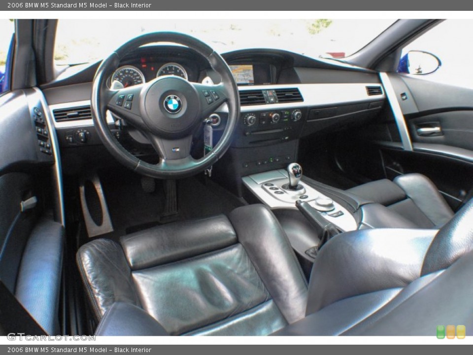Black Interior Dashboard for the 2006 BMW M5  #71097808