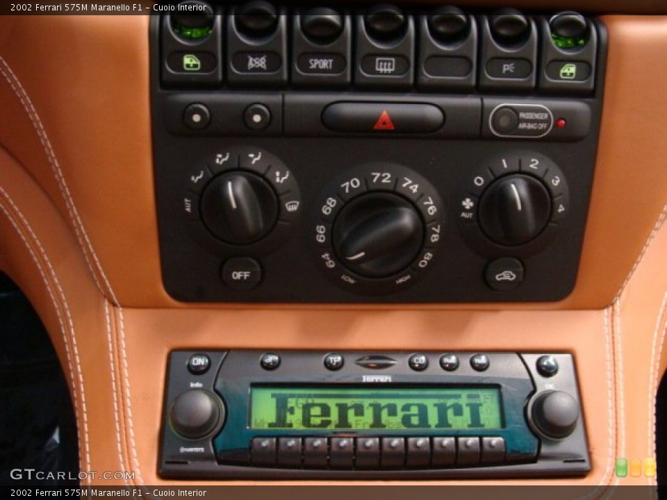 Cuoio Interior Controls for the 2002 Ferrari 575M Maranello F1 #71100904