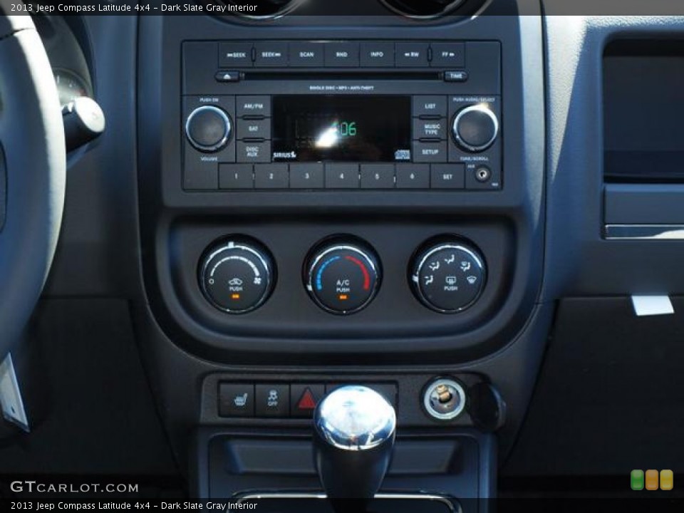 Dark Slate Gray Interior Controls for the 2013 Jeep Compass Latitude 4x4 #71104840