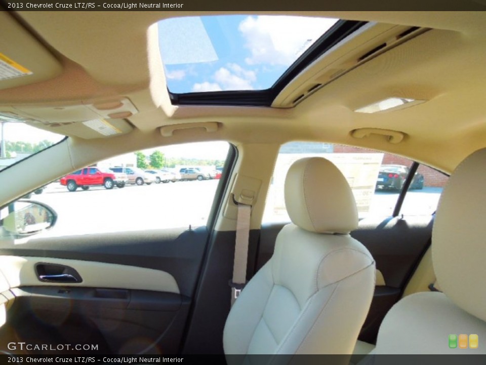 Cocoa/Light Neutral Interior Sunroof for the 2013 Chevrolet Cruze LTZ/RS #71122103