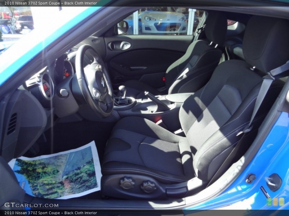 Black Cloth Interior Photo for the 2010 Nissan 370Z Sport Coupe #71123924