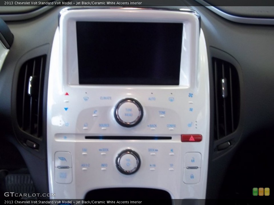 Jet Black/Ceramic White Accents Interior Controls for the 2013 Chevrolet Volt  #71124650