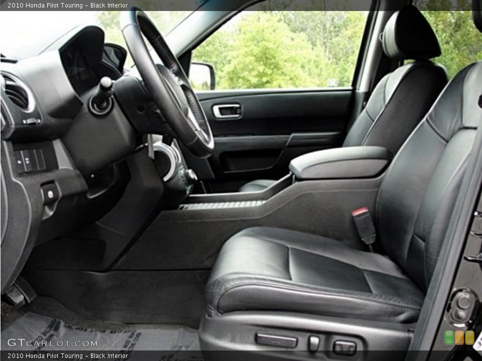 Black Interior Photo for the 2010 Honda Pilot Touring #71128889
