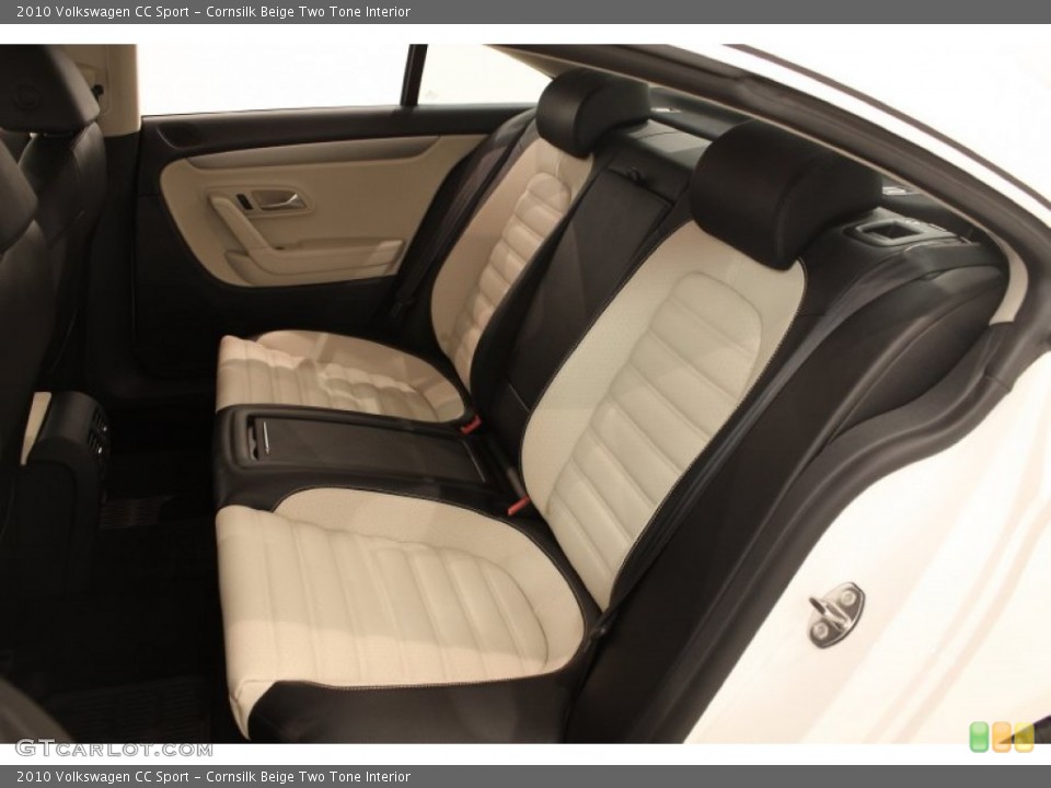 Cornsilk Beige Two Tone Interior Photo for the 2010 Volkswagen CC Sport #71128910