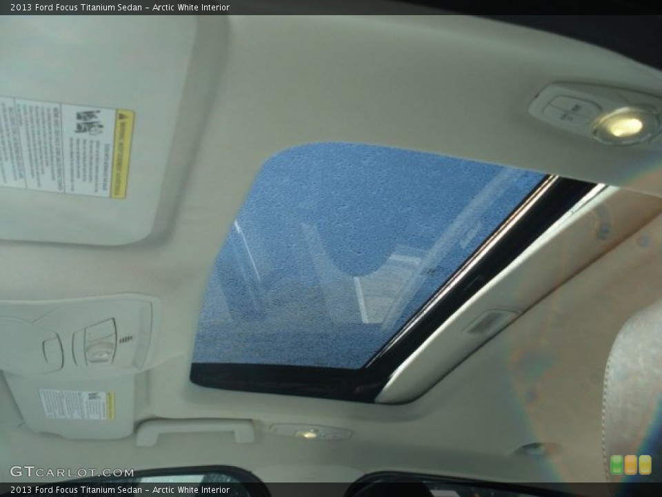 Arctic White Interior Sunroof for the 2013 Ford Focus Titanium Sedan #71130920