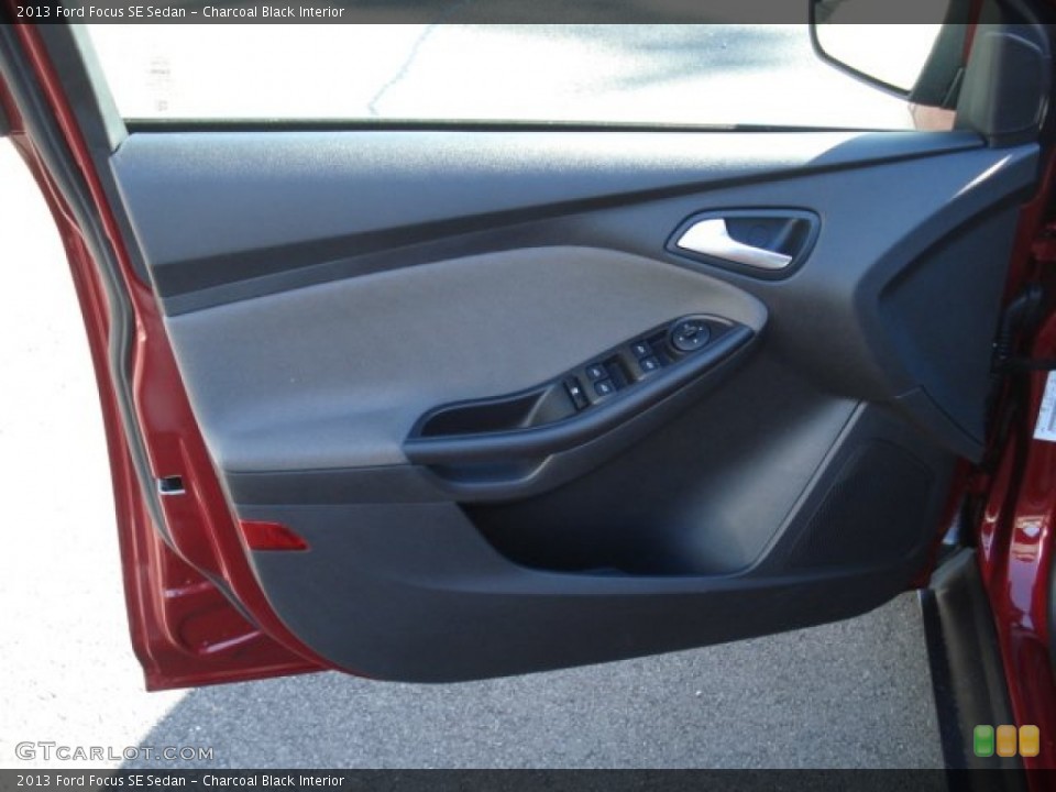Charcoal Black Interior Door Panel for the 2013 Ford Focus SE Sedan #71130974