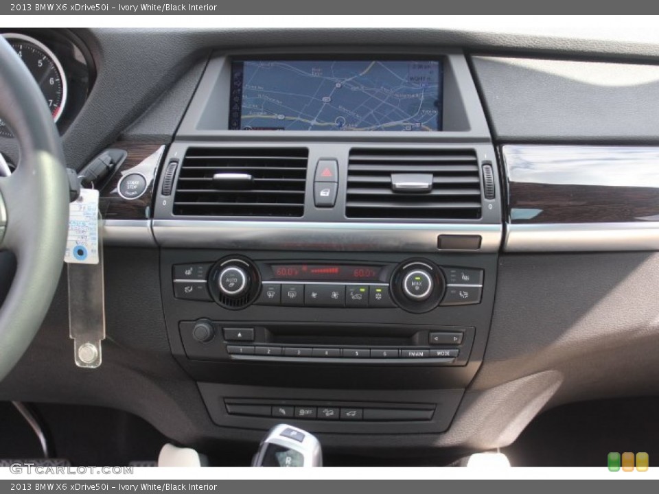 Ivory White/Black Interior Controls for the 2013 BMW X6 xDrive50i #71152719