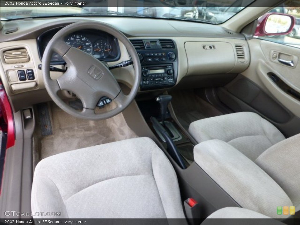 Ivory Interior Photo for the 2002 Honda Accord SE Sedan #71177151