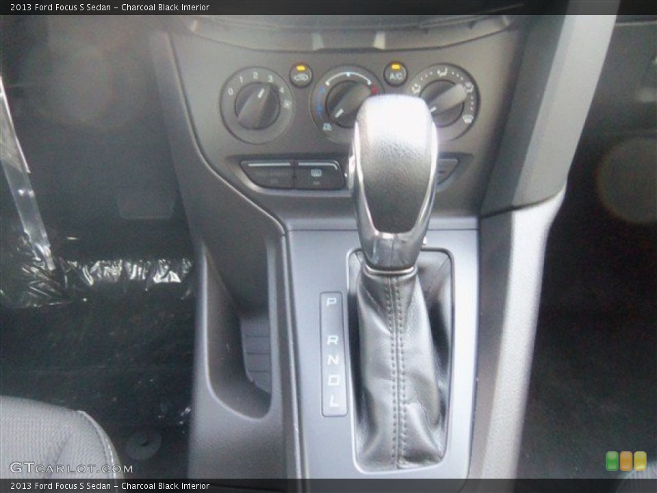 Charcoal Black Interior Transmission for the 2013 Ford Focus S Sedan #71199112