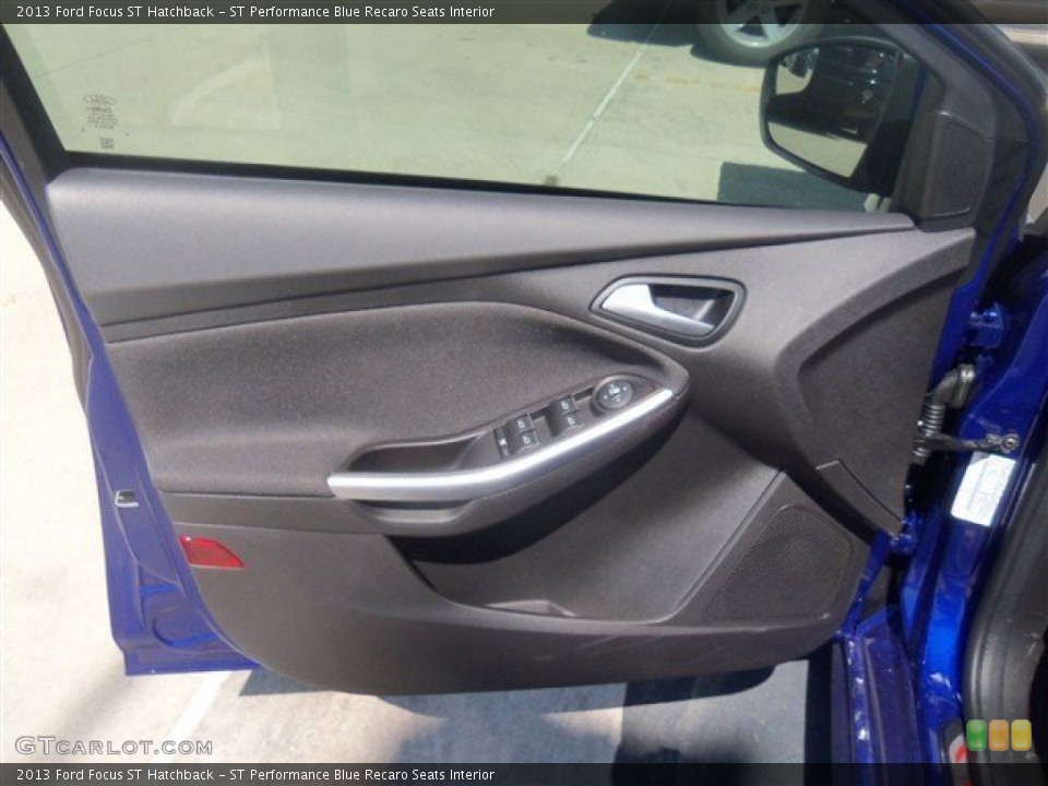ST Performance Blue Recaro Seats Interior Door Panel for the 2013 Ford Focus ST Hatchback #71199478