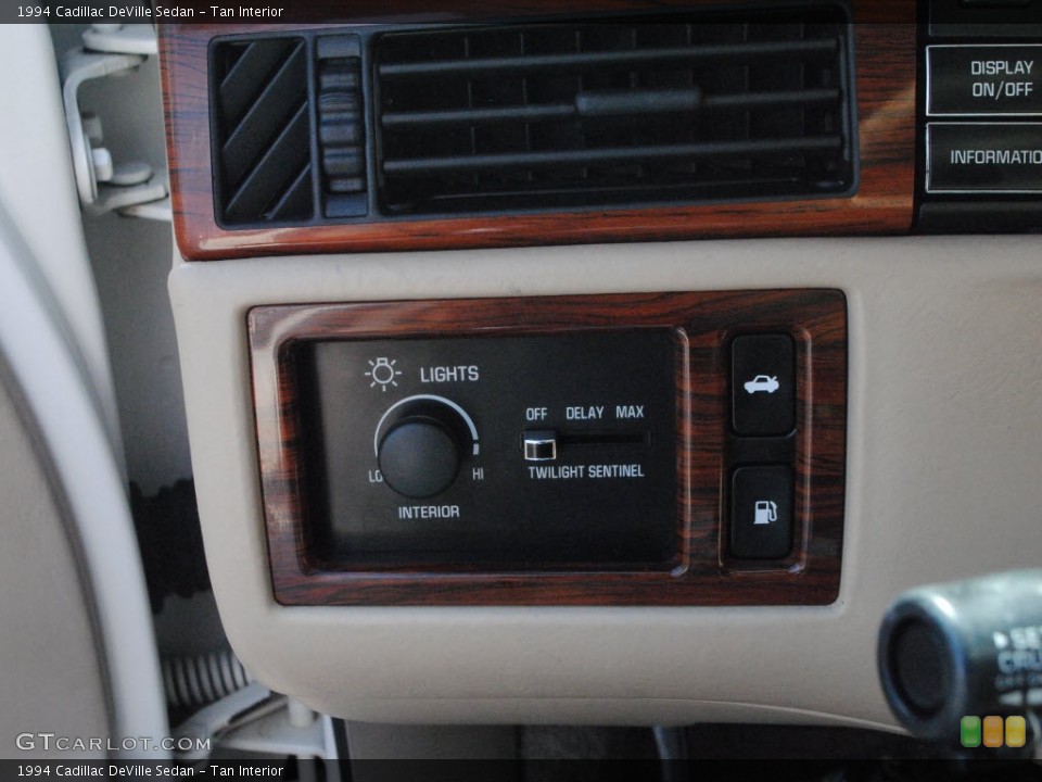 Tan Interior Controls for the 1994 Cadillac DeVille Sedan #71205916