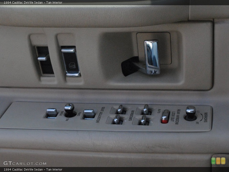 Tan 1994 Cadillac DeVille Interiors