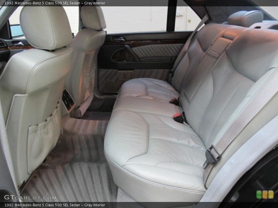 Gray Interior Rear Seat for the 1992 Mercedes-Benz S Class 500 SEL Sedan #71212378