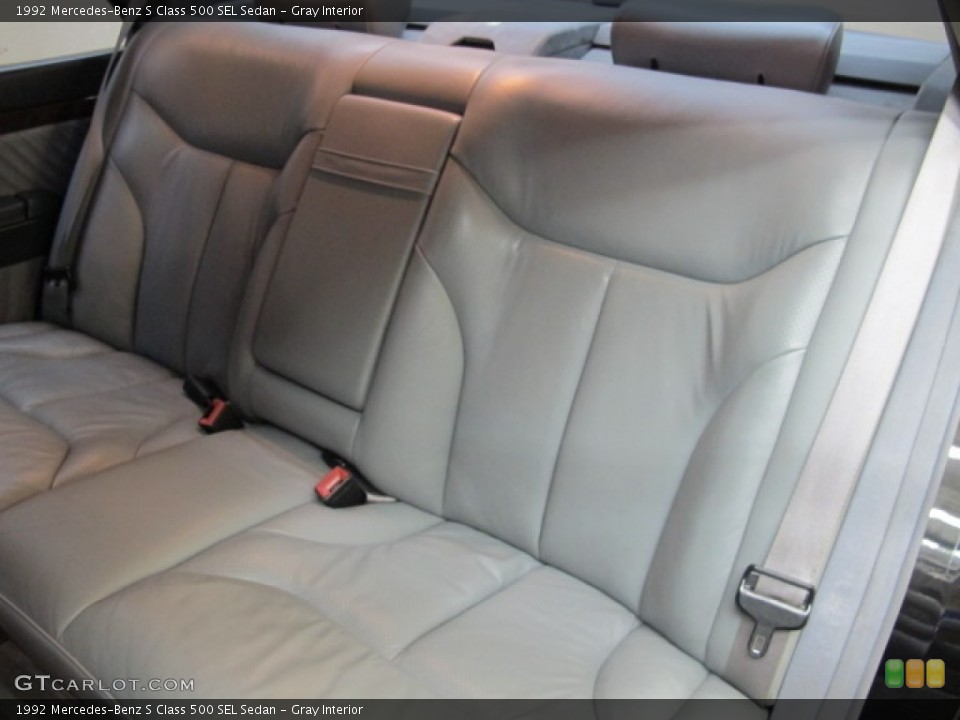 Gray Interior Rear Seat for the 1992 Mercedes-Benz S Class 500 SEL Sedan #71212384