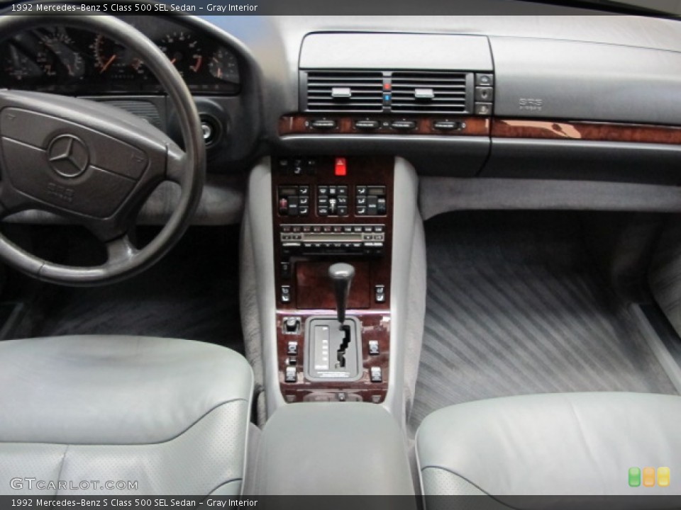 Gray Interior Dashboard for the 1992 Mercedes-Benz S Class 500 SEL Sedan #71212435