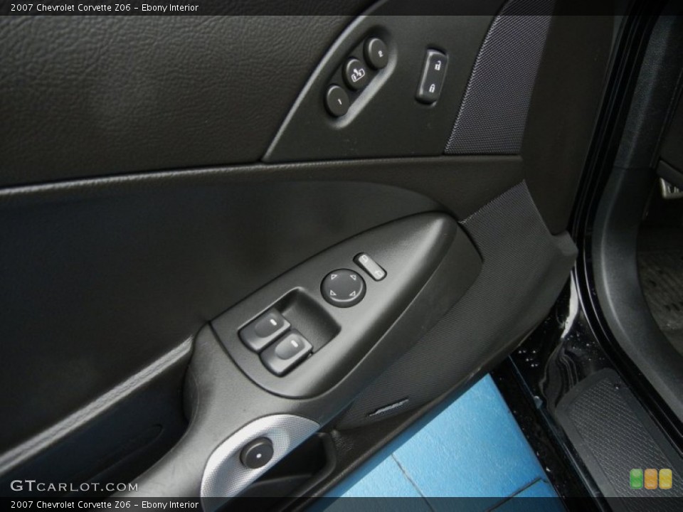 Ebony Interior Controls for the 2007 Chevrolet Corvette Z06 #71218843