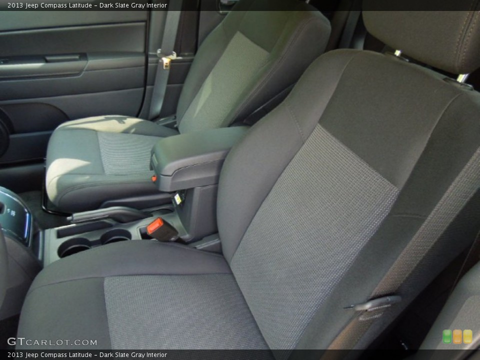 Dark Slate Gray Interior Photo for the 2013 Jeep Compass Latitude #71221780