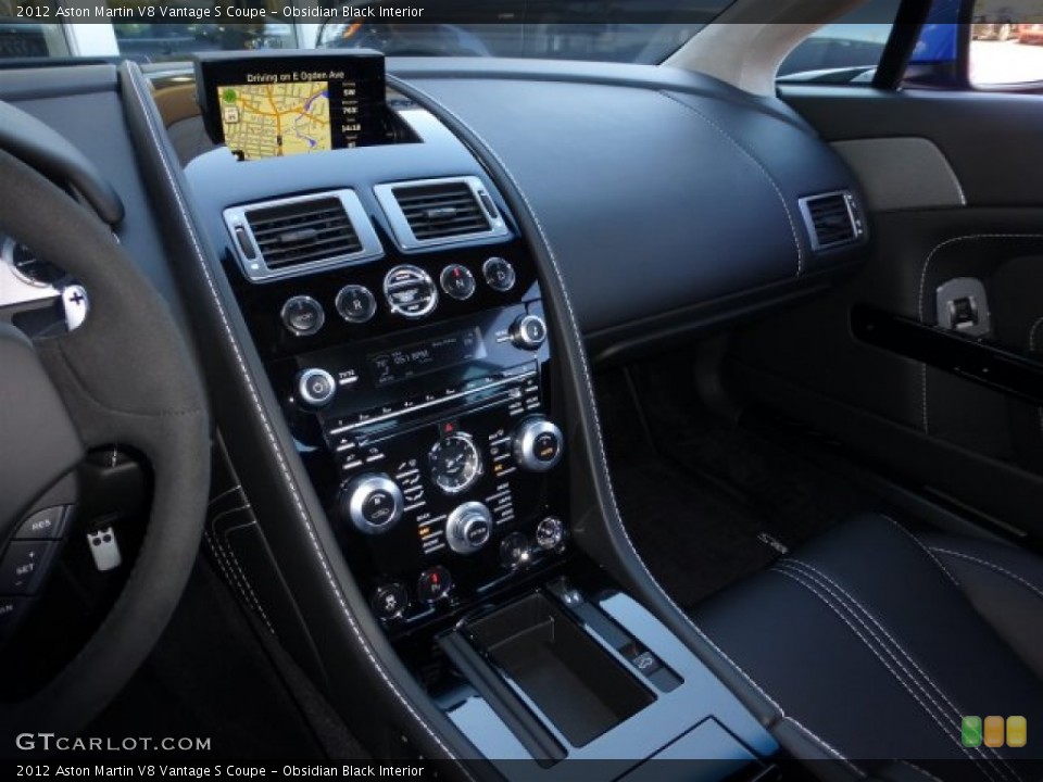 Obsidian Black Interior Dashboard for the 2012 Aston Martin V8 Vantage S Coupe #71222041