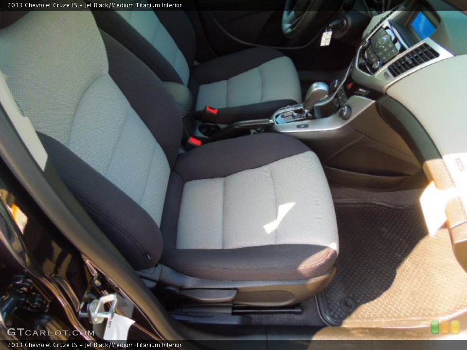 Jet Black/Medium Titanium Interior Front Seat for the 2013 Chevrolet Cruze LS #71225139