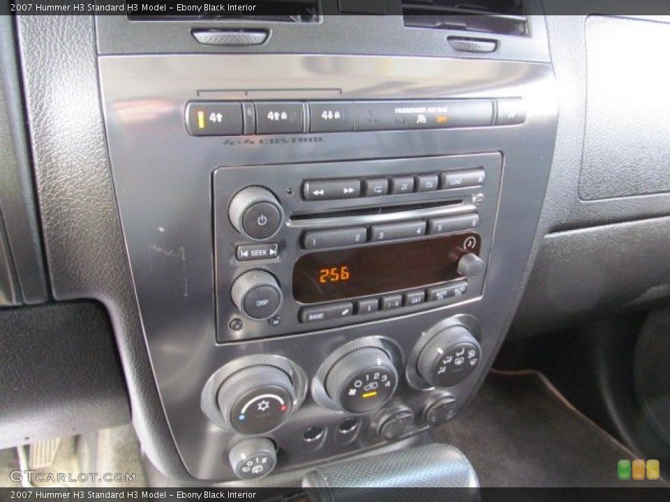 Ebony Black Interior Controls for the 2007 Hummer H3  #71238498