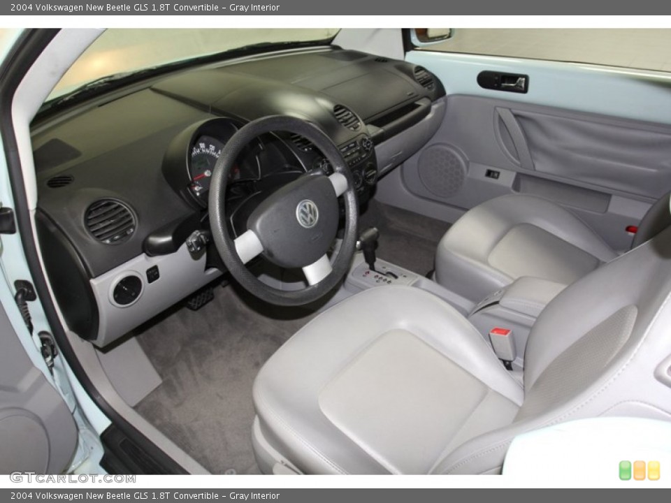 Gray 2004 Volkswagen New Beetle Interiors