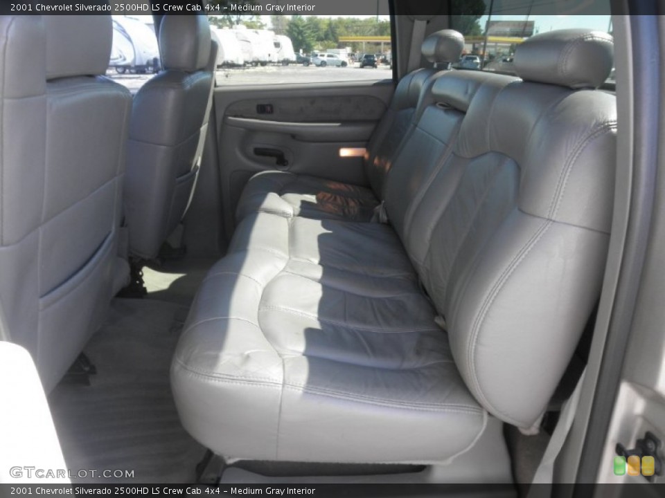 Medium Gray Interior Rear Seat for the 2001 Chevrolet Silverado 2500HD LS Crew Cab 4x4 #71248520