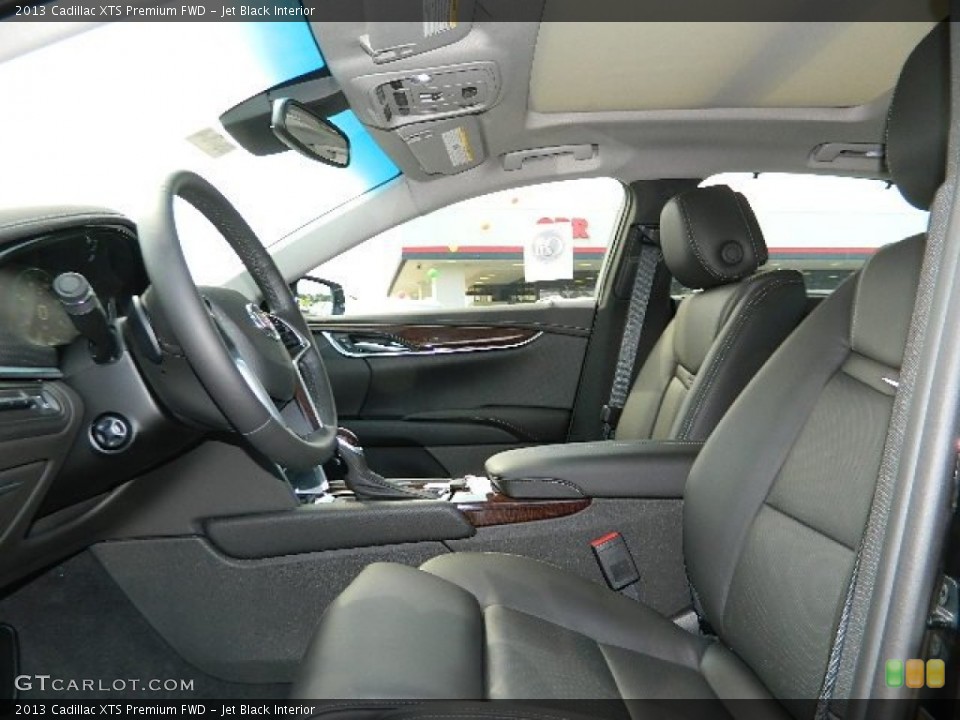 Jet Black Interior Front Seat for the 2013 Cadillac XTS Premium FWD #71250858
