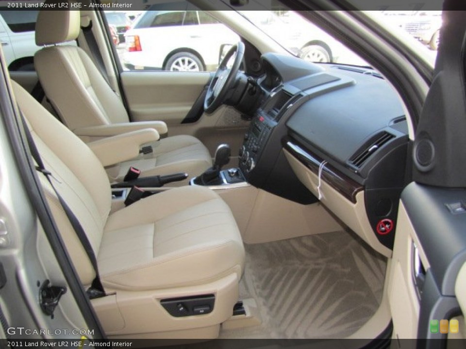 Almond Interior Photo for the 2011 Land Rover LR2 HSE #71262292