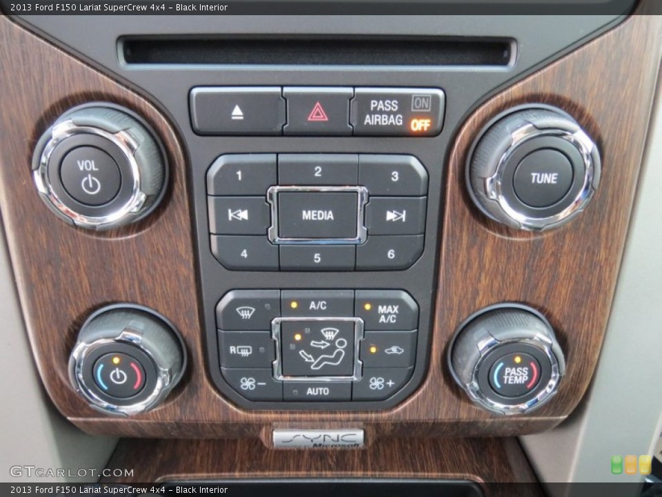 Black Interior Controls for the 2013 Ford F150 Lariat SuperCrew 4x4 #71265103