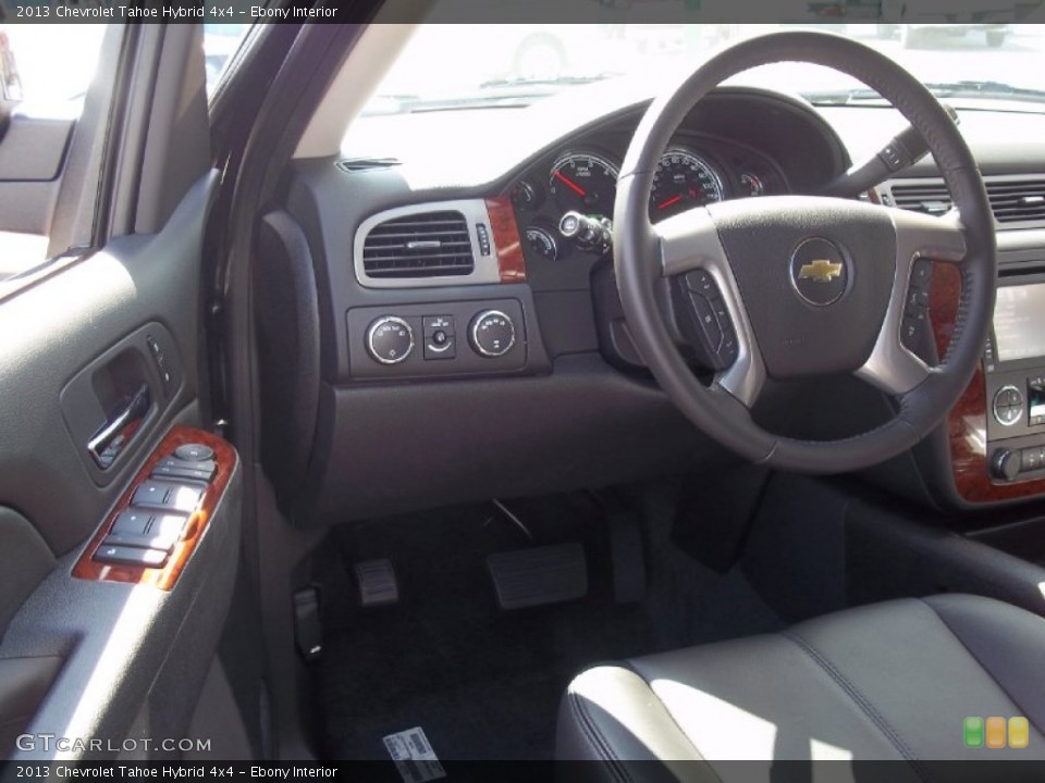 Ebony Interior Photo for the 2013 Chevrolet Tahoe Hybrid 4x4 #71270299
