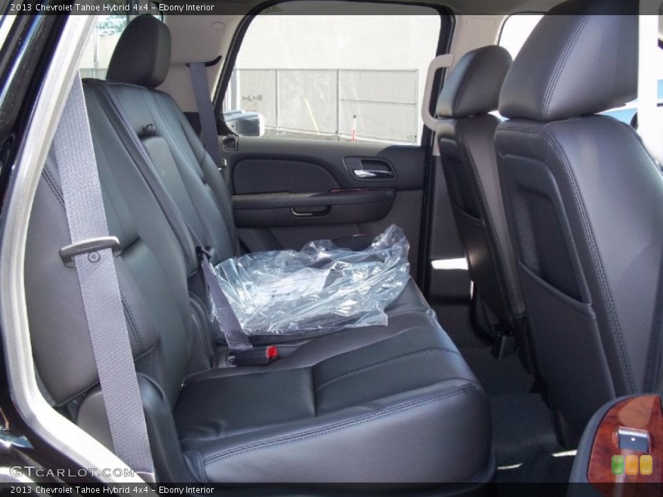 Ebony Interior Photo for the 2013 Chevrolet Tahoe Hybrid 4x4 #71270311
