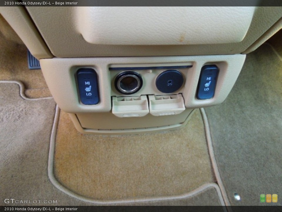 Beige Interior Controls for the 2010 Honda Odyssey EX-L #71278740
